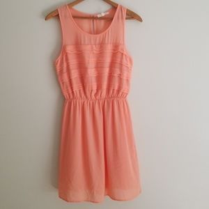 Lush sleeveless dress